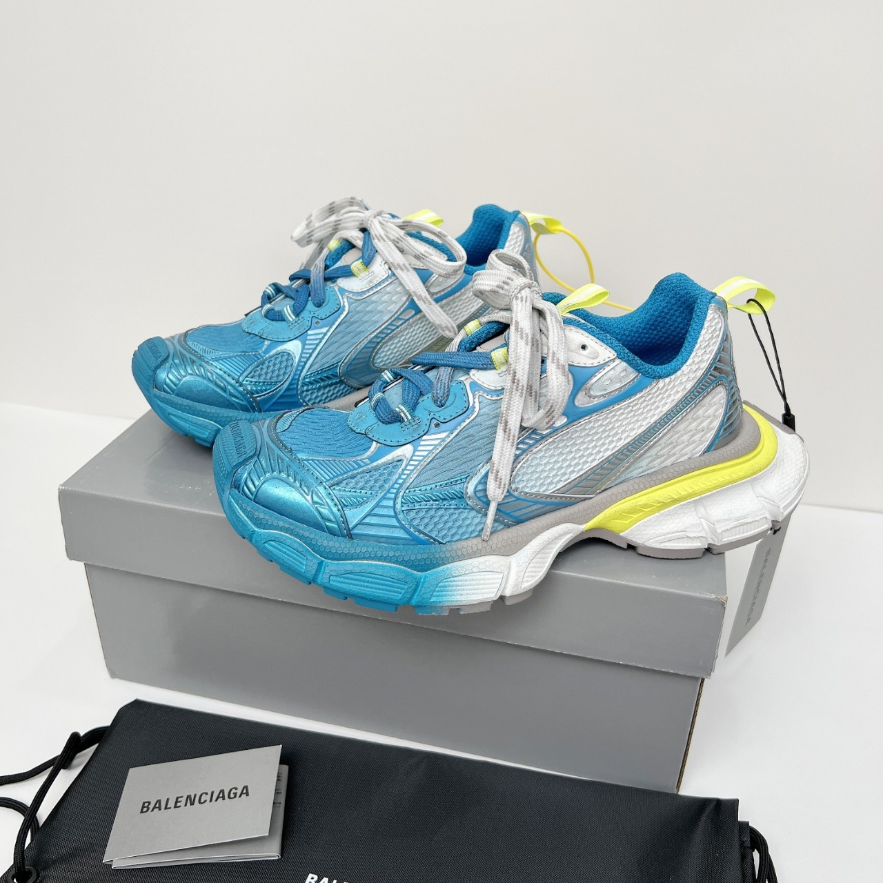 BALENCIAGA 발렌시아가 스니커즈 신발