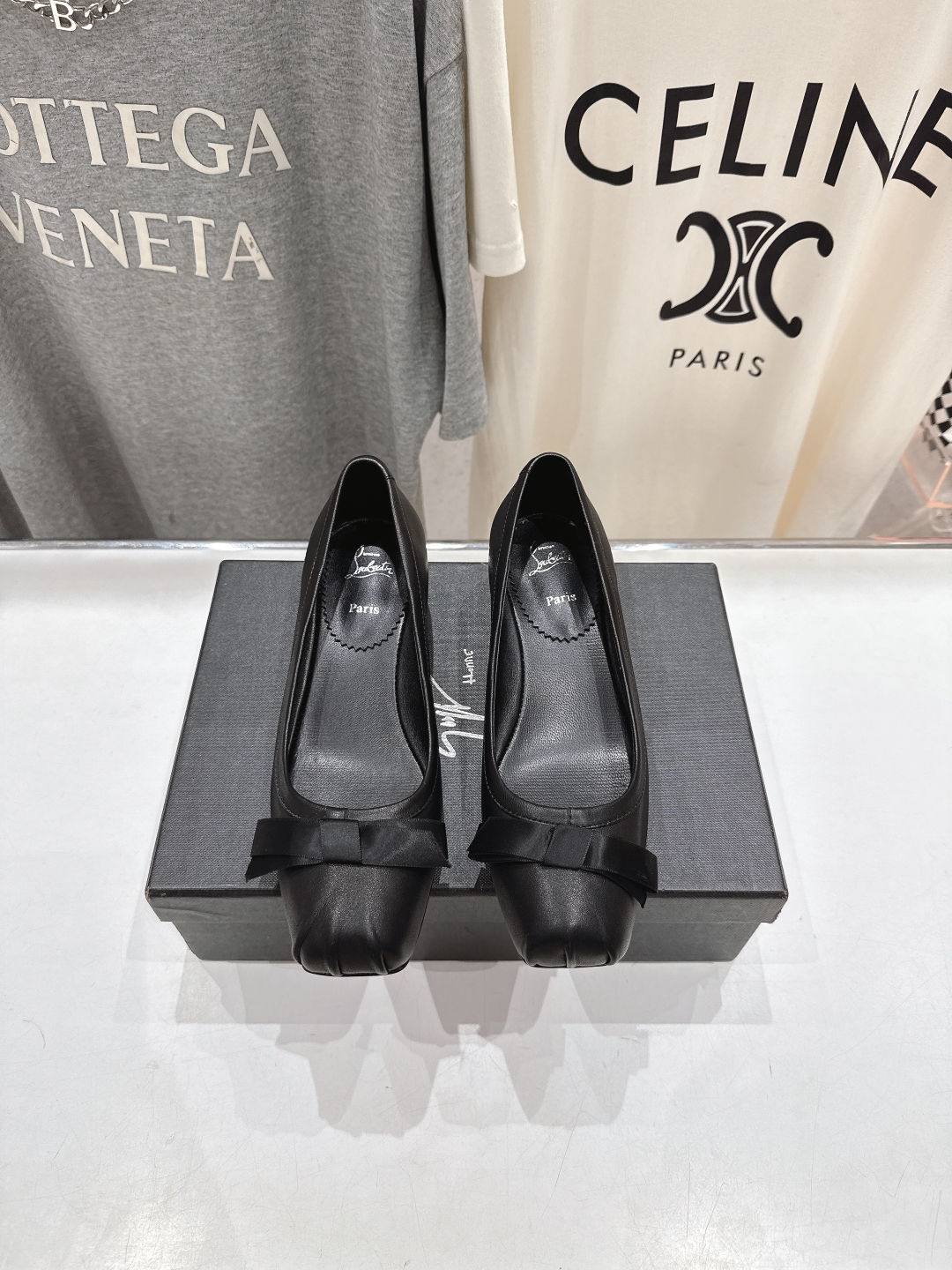 쥬세페 자노티 X 루부탱 통굽 미들 힐 구두 신발