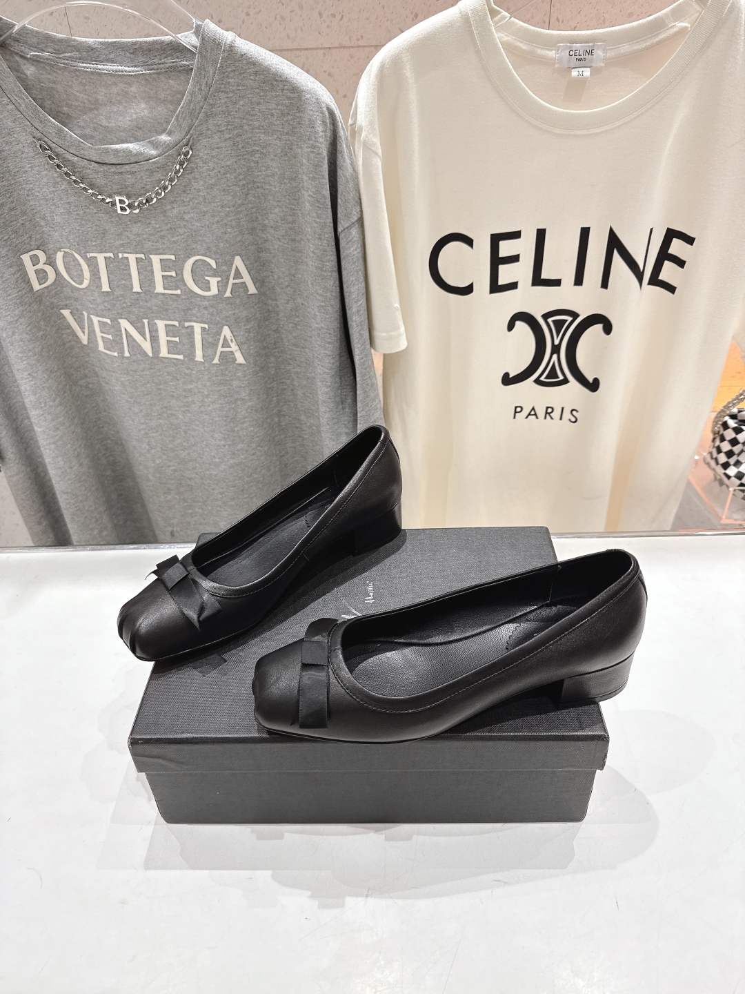 쥬세페 자노티 X 루부탱 통굽 미들 힐 구두 신발