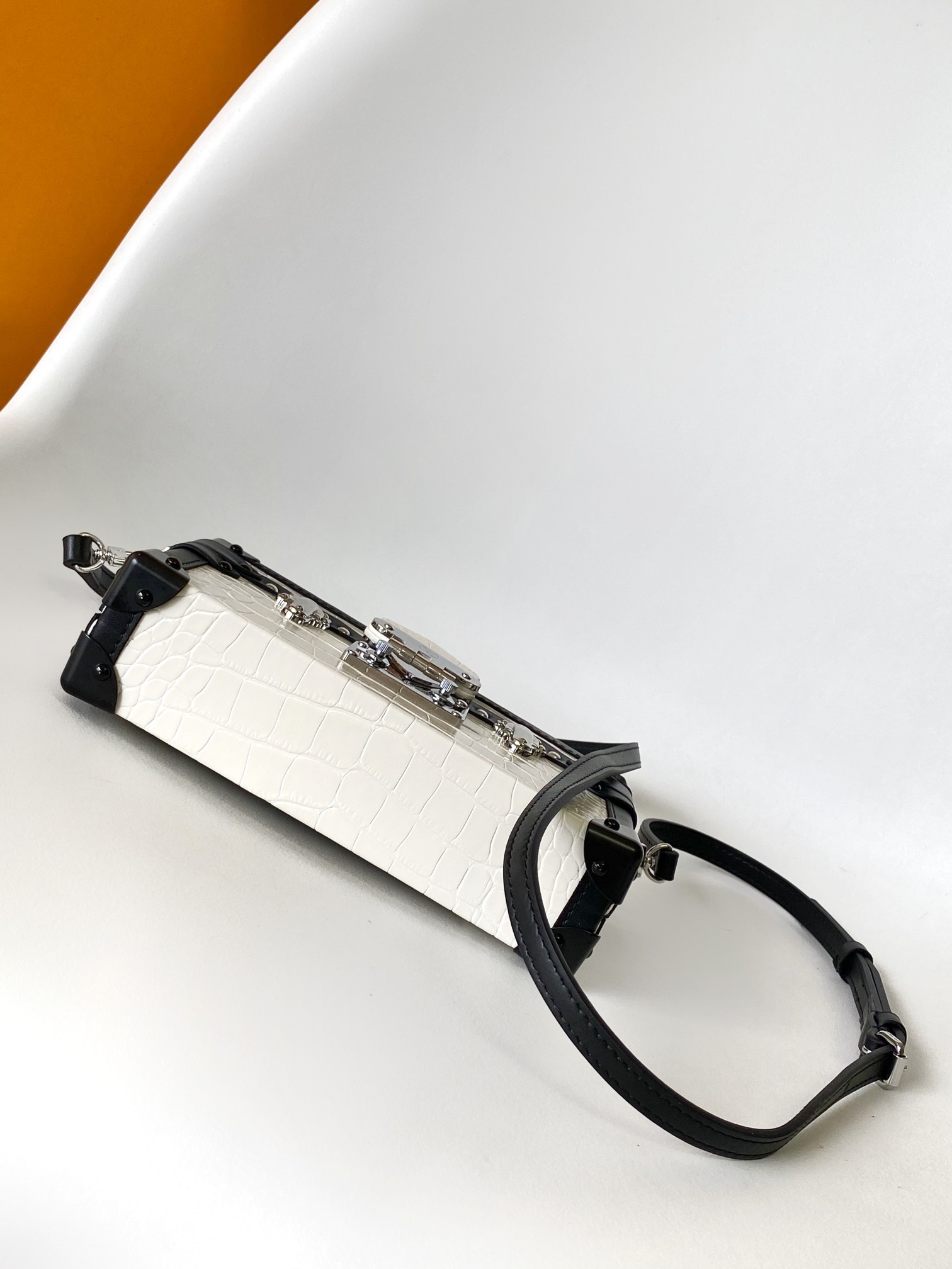 LV 루이비통 트렁크백 가방