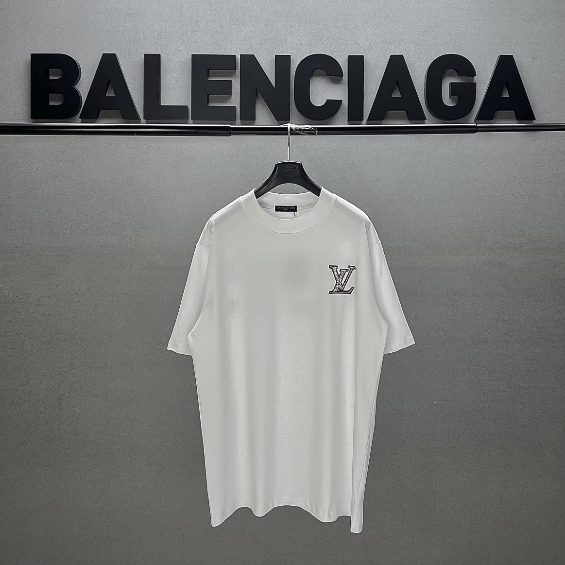 LV 루이비통 반팔 티셔츠 의류