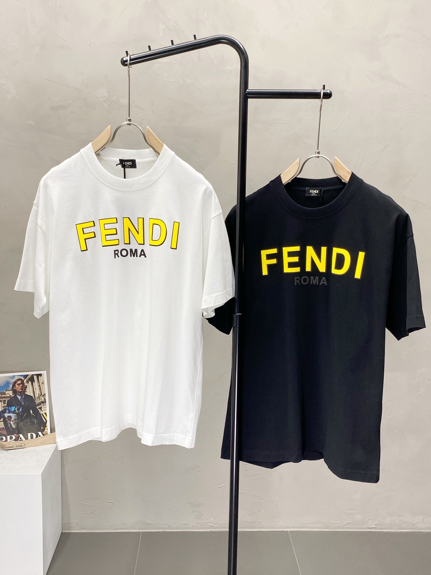 Fendi 펜디 반팔 티셔츠 의류