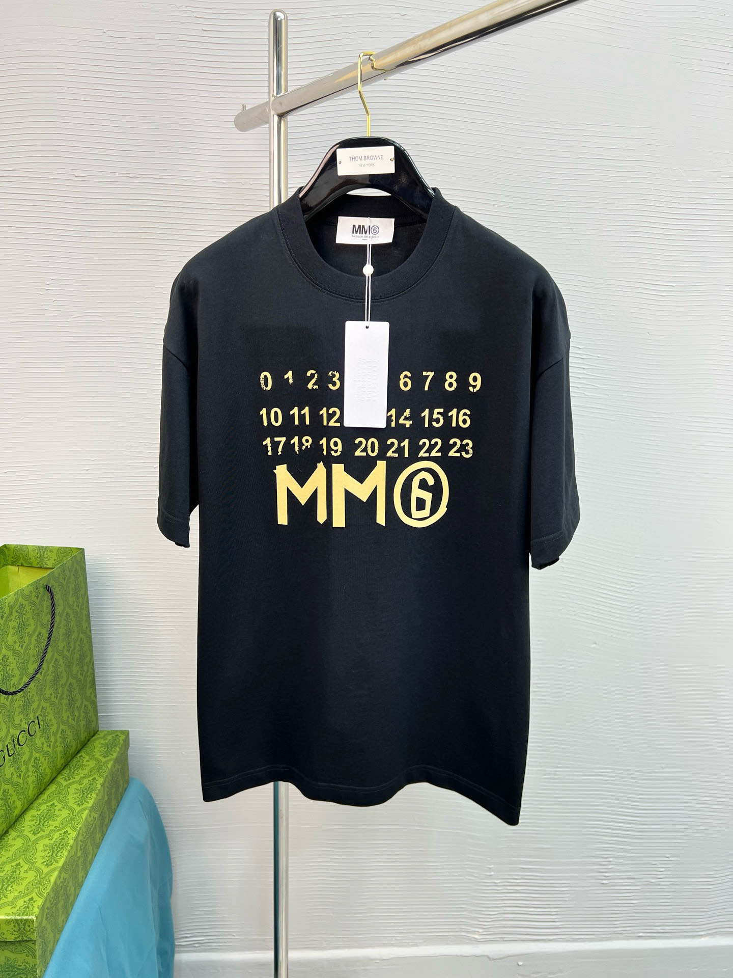 maison margiela mm6 메종 마르지엘라 반팔 티셔츠 의류