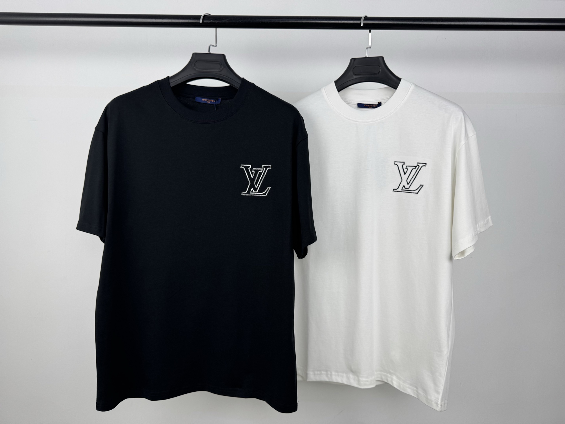 LV 루이비통 반팔 티셔츠 의류