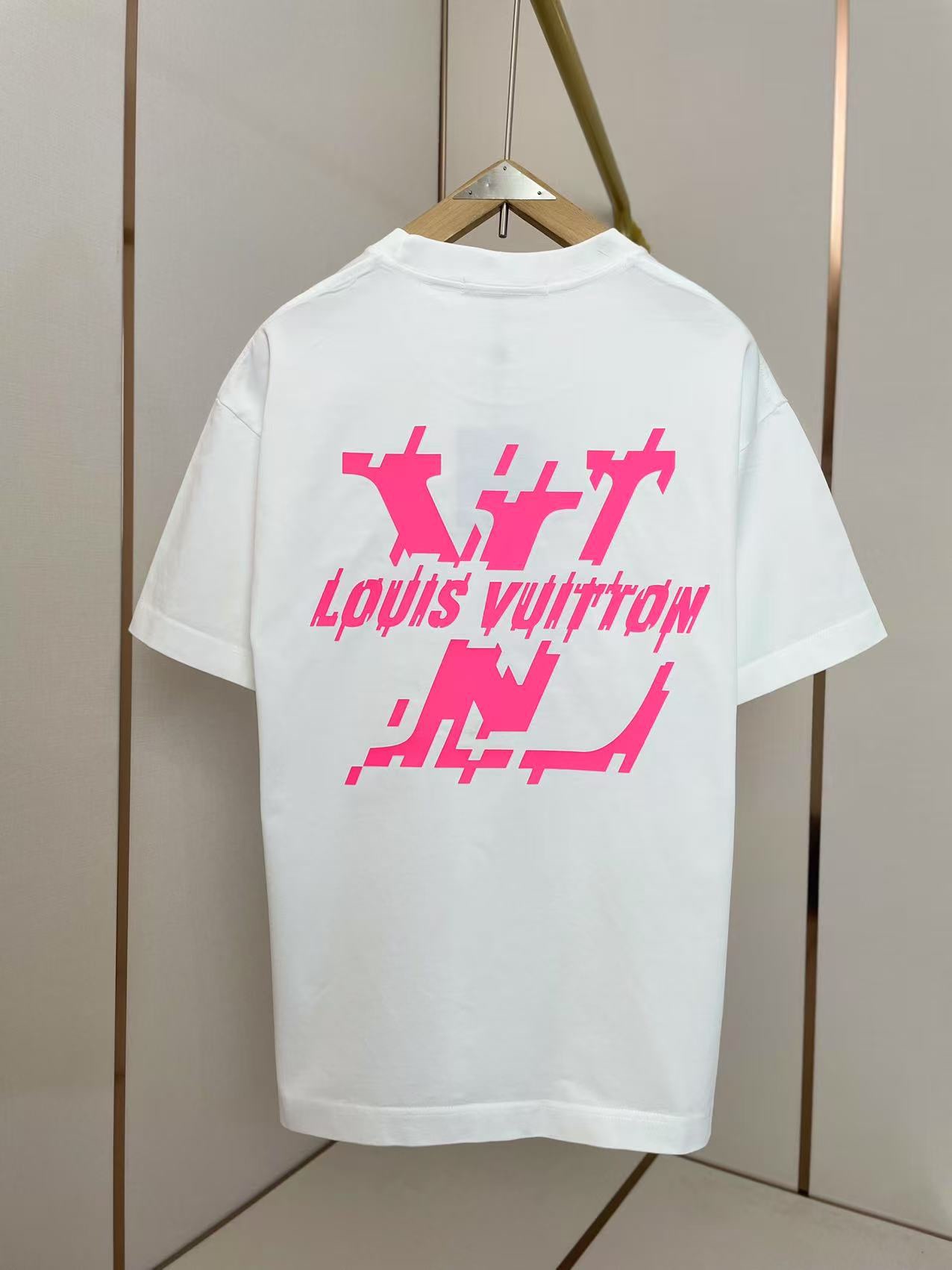 LV 루이비통 반팔 티셔츠 의류