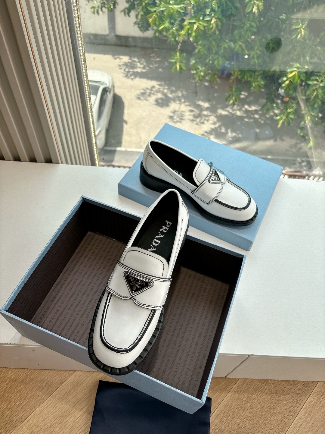 Prada 프라다 로퍼 구두 슈즈 신발