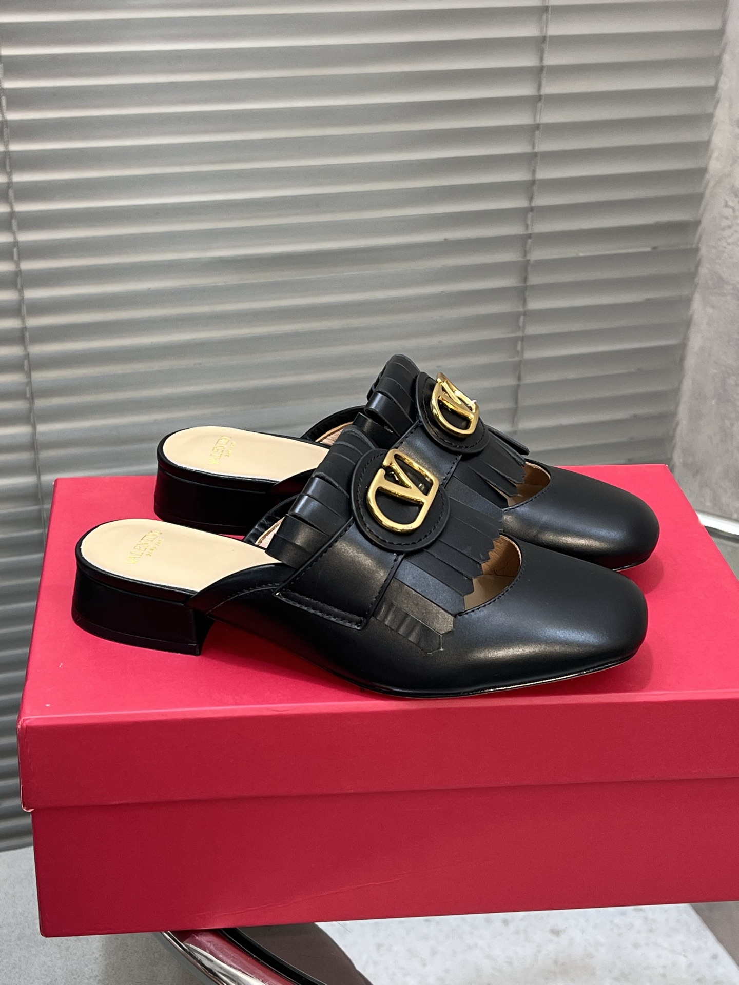 Valentino 발렌티노 뮬 로퍼 신발