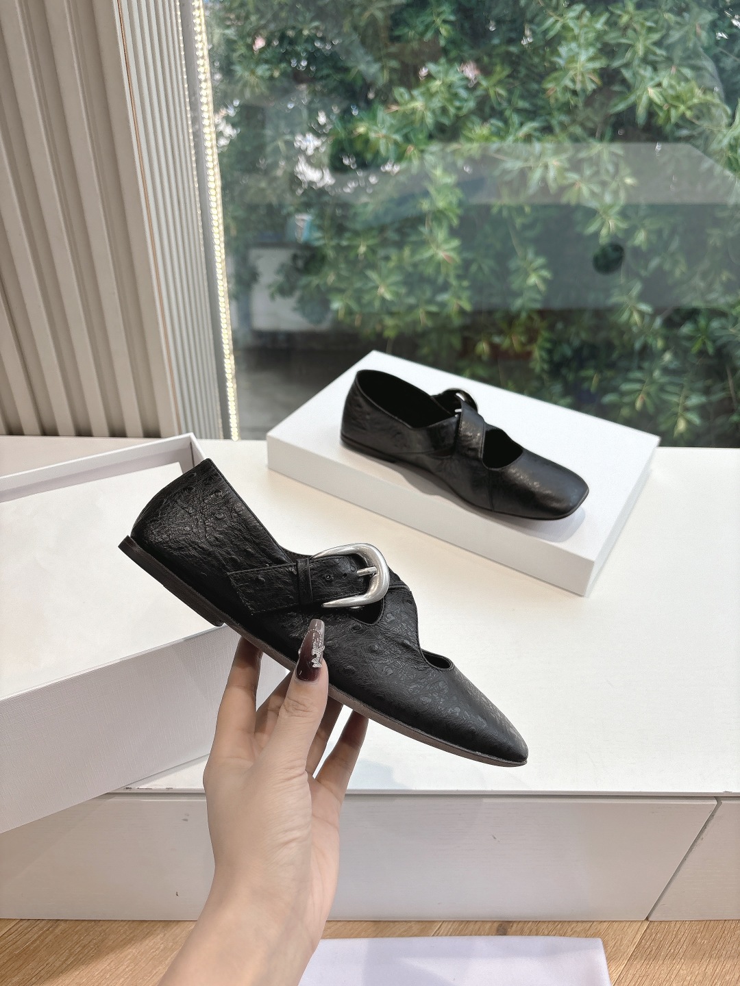 The Row 더 로우 가죽 플랫 로퍼 신발