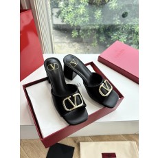 VALENTINO 발렌티노 통굽 샌들 슬리퍼 신발