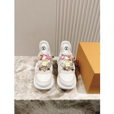 LV 루이비통 스니커즈 신발