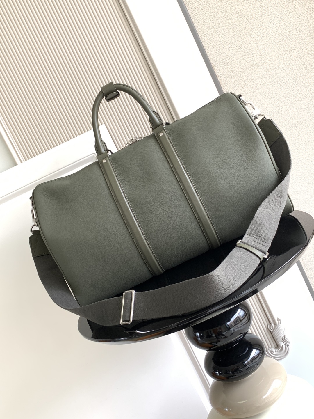 LV 루이비통 여행가방 가방