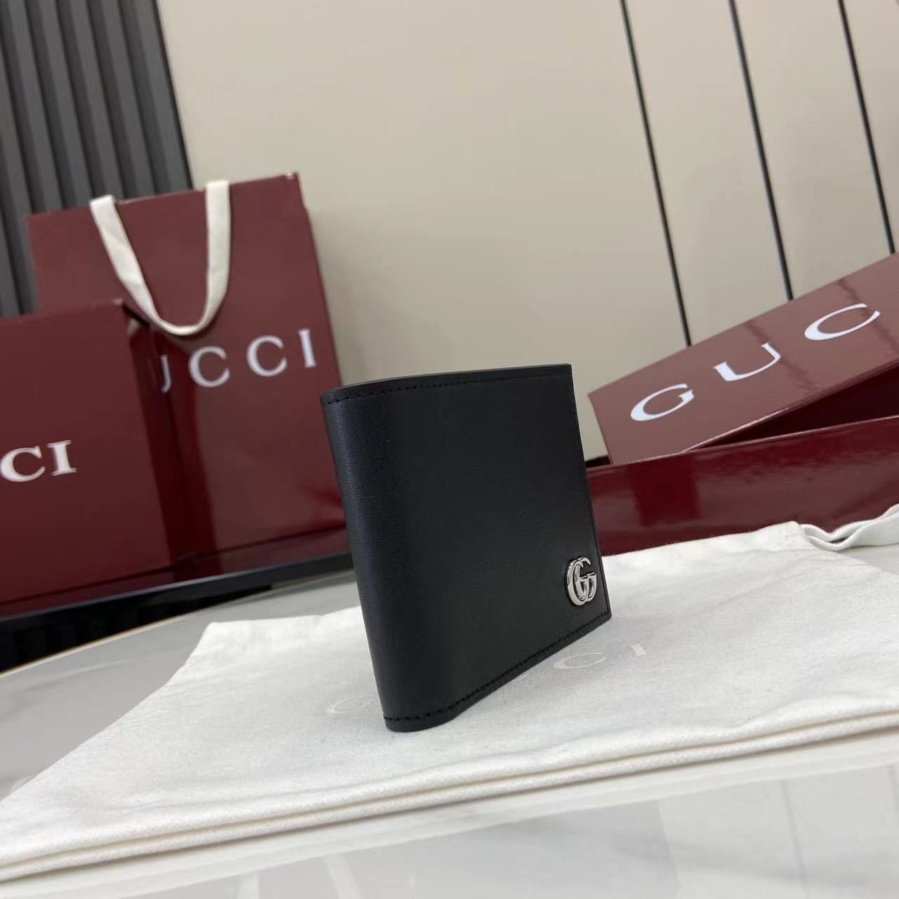 GUCCI 구찌 반지갑 지갑