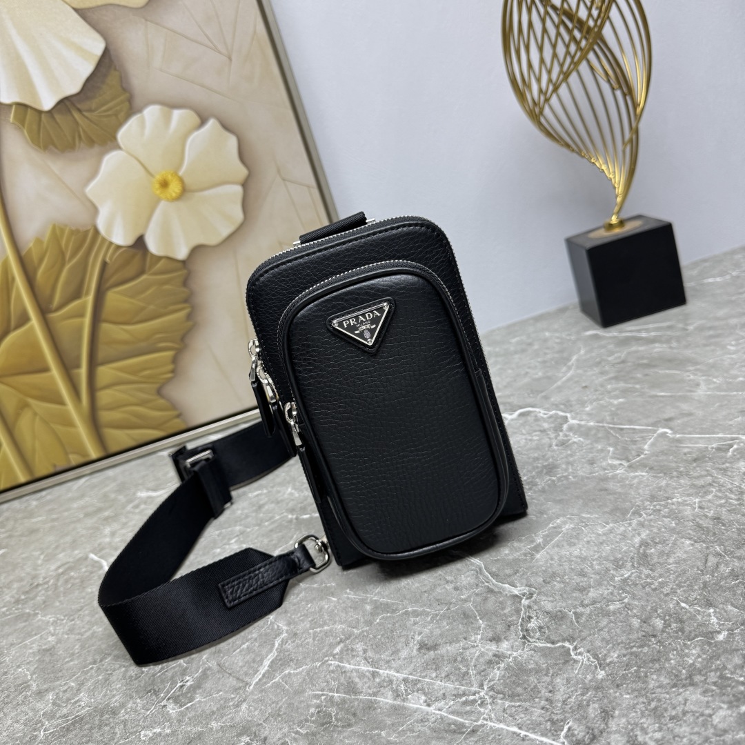 PRADA 프라다 크로스백 슬링백 가방