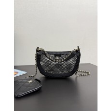 Chanel 샤넬 망사 홀가먼트 크레센트 바게트백 (99468) 가방