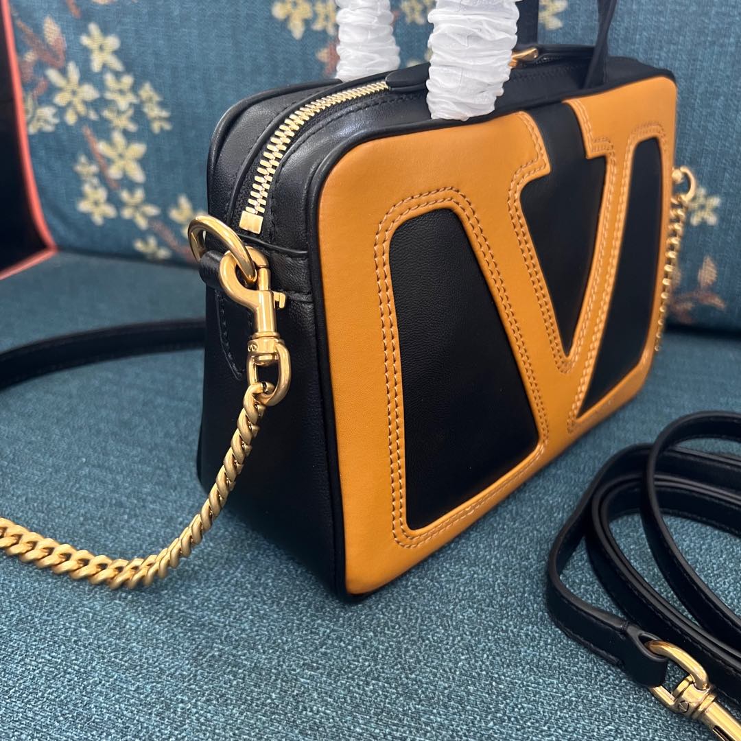 Valentino 발렌티노 토트백 숄더백 가방