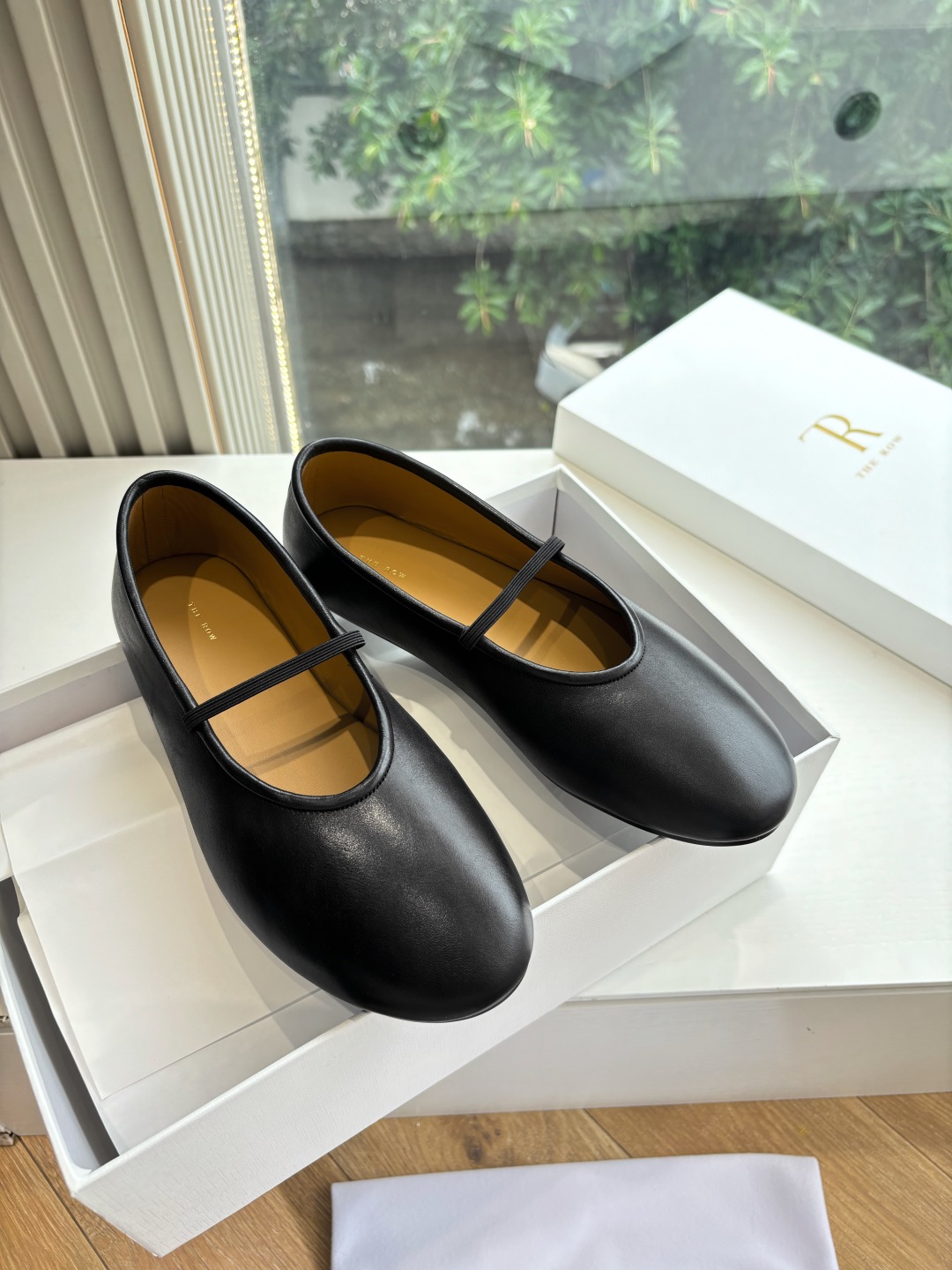 The Row 더 로우 플랫 슈즈 발레리나 단화 신발