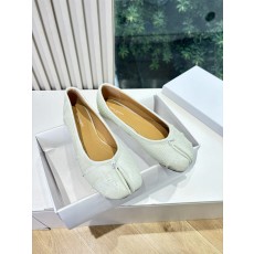 Maison Margiela 메종 마르지엘라 MM6 플랫 슈즈 신발