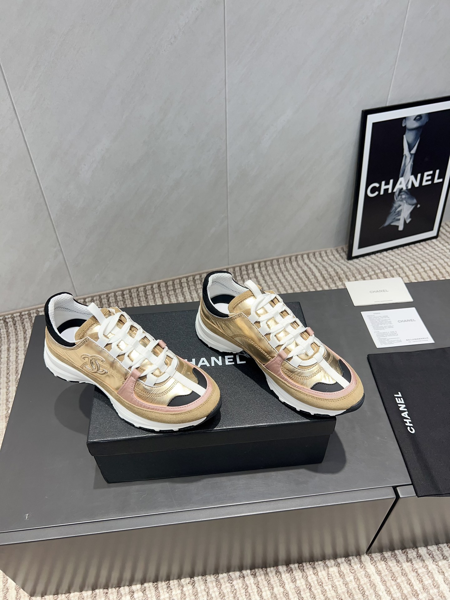 Chanel 샤넬 레트로 스니커즈 신발