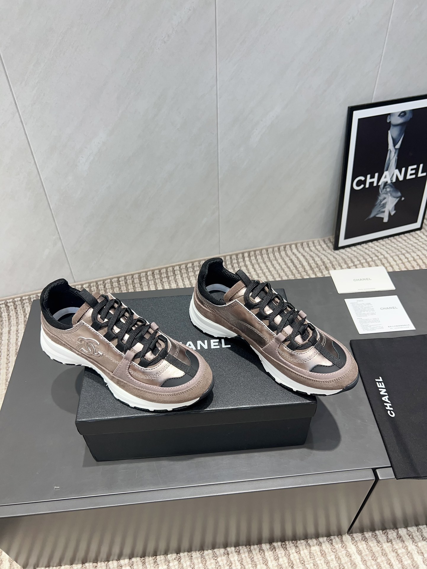 Chanel 샤넬 레트로 스니커즈 신발