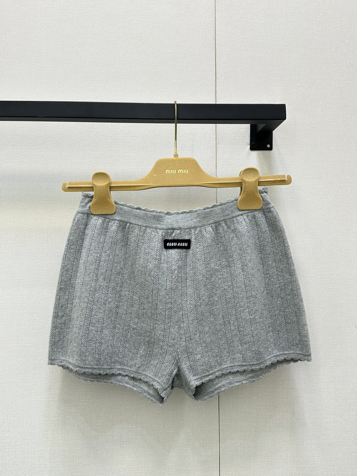 miumiu 미우미우 로고 스트링 숏 팬츠 반바지 의류