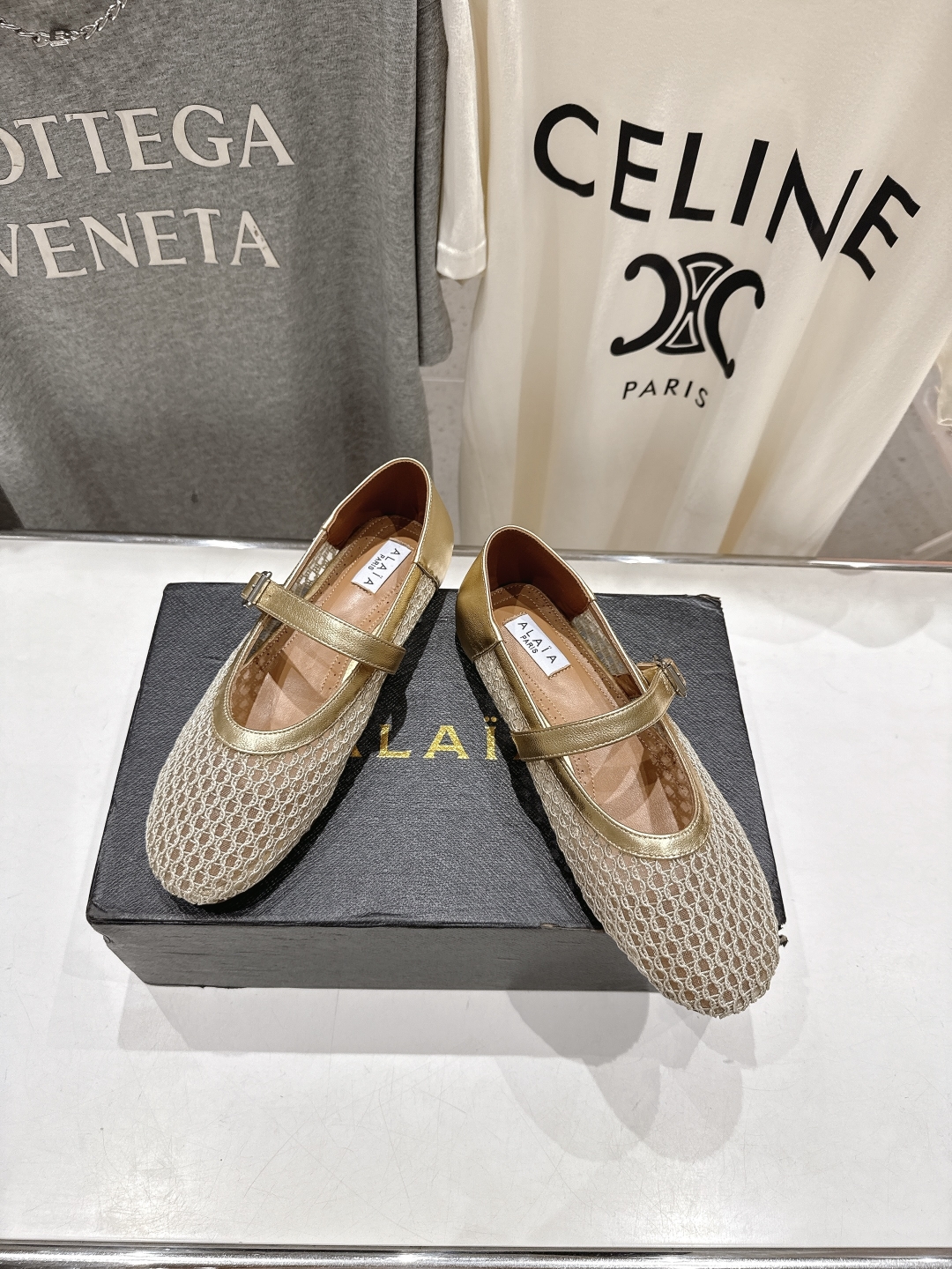 ALAIA 알라이아 메쉬 발레리나 플랫 슈즈 신발