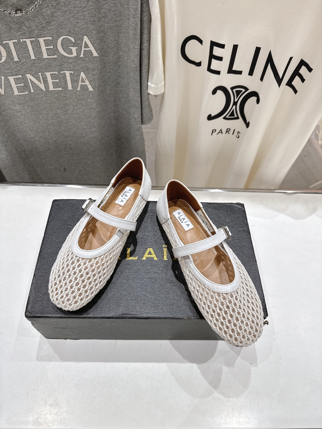 ALAIA 알라이아 메쉬 발레리나 플랫 슈즈 신발