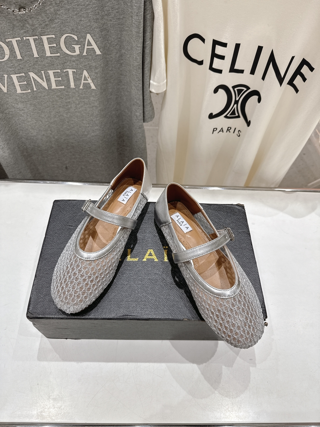 ALAIA 알라이아 메쉬 발레리나 플랫 슈즈 신발