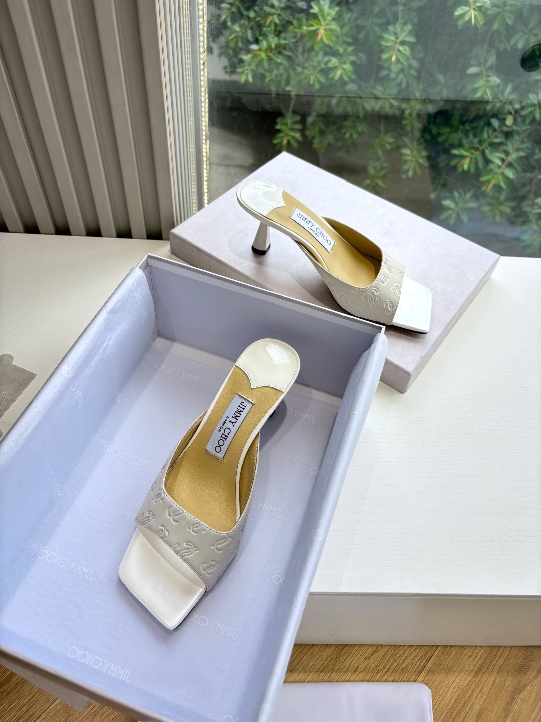 Jimmy Choo 지미추  클래식 하이힐 뮬 샌들 신발