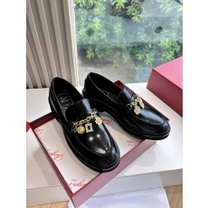 Roger Vivier 로저 비비에 크리스탈 체인 로퍼 구두 신발