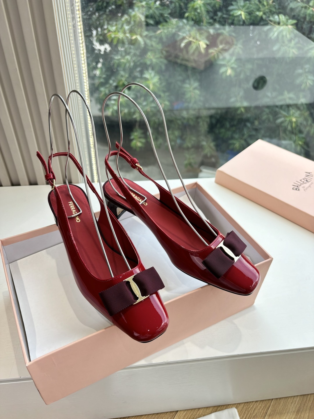 FERRAGAMO 페라가모 로퍼 구두 신발