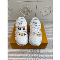 Louis Vuitton LV 루이비통 스니커즈 운동화 신발
