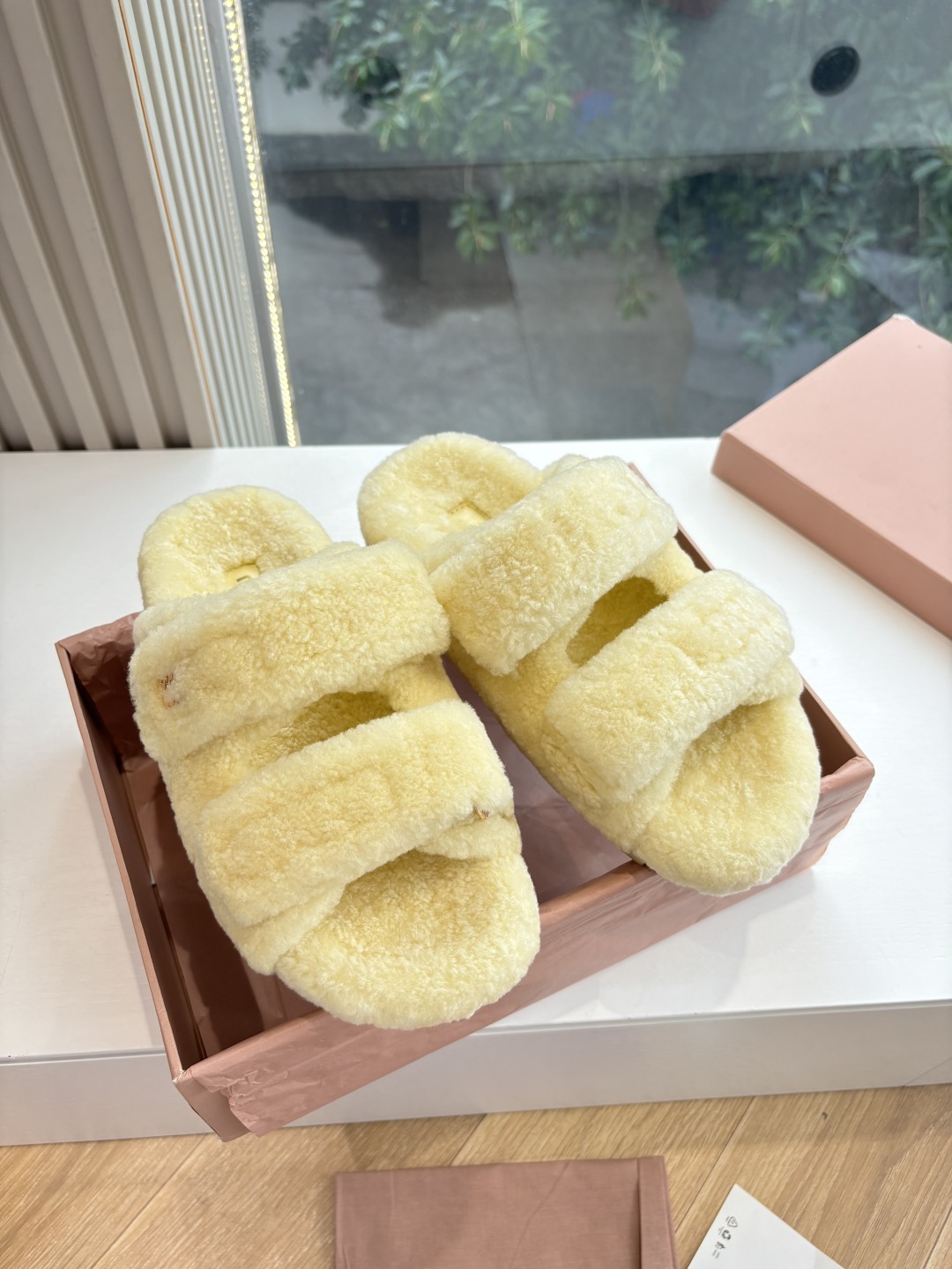 MIUMIU 미우미우 샌들 슬리퍼 신발