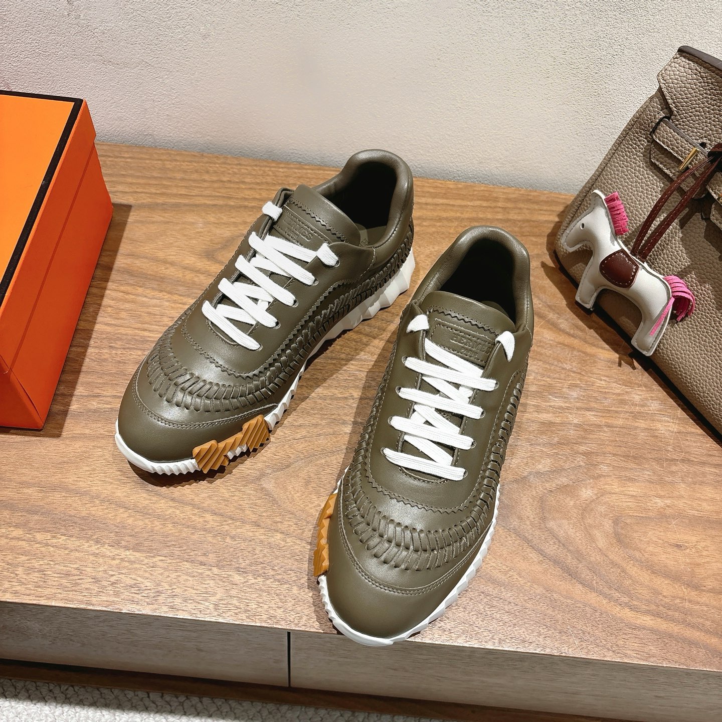 HERMES 에르메스 커플 운동화 스니커즈 신발