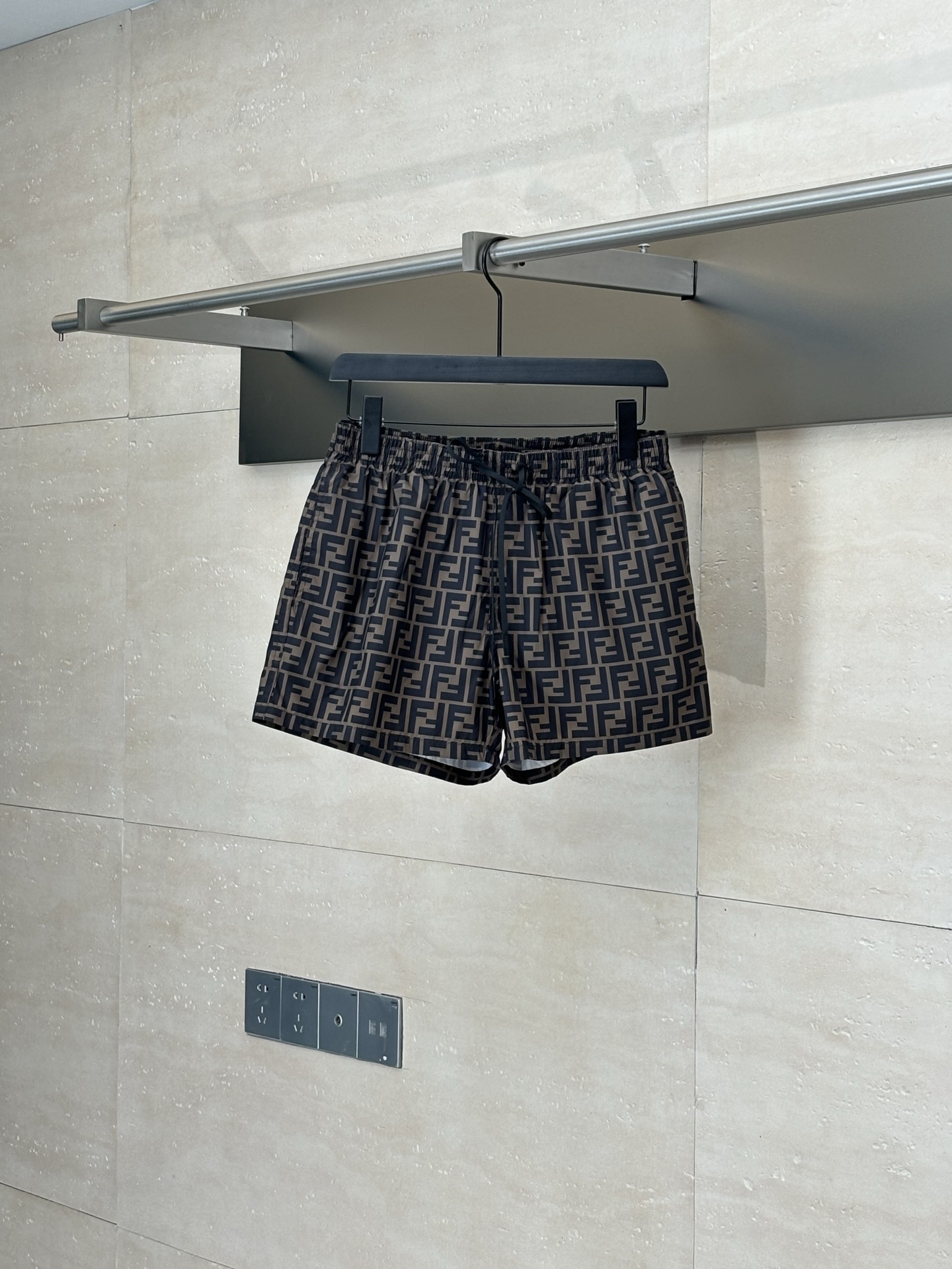 Fendi 펜디 FF 로고 나일론 스윔 쇼츠 5부 팬츠 반바지 의류