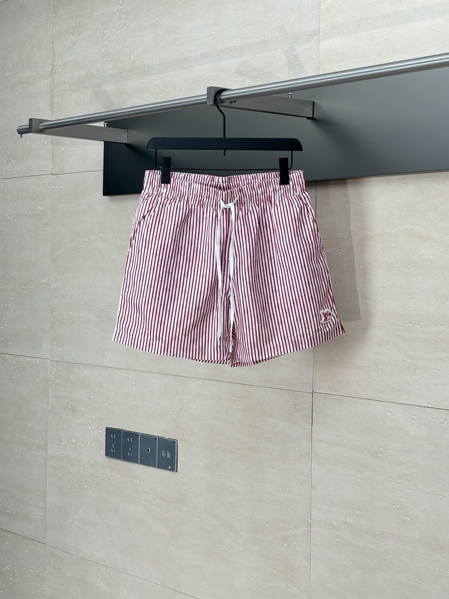 LV 루이비통 모노그램 스트라이프 비치 반바지 팬츠 의류