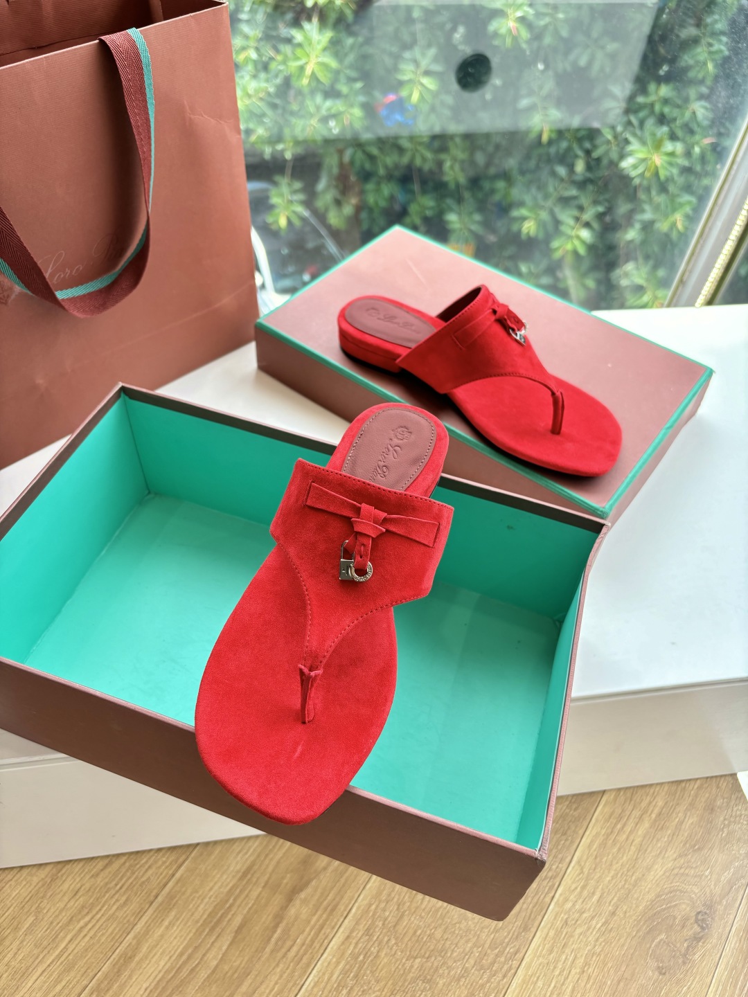 Loro Piana 로로피아나 럭셔리 플립플랍 샌들 신발