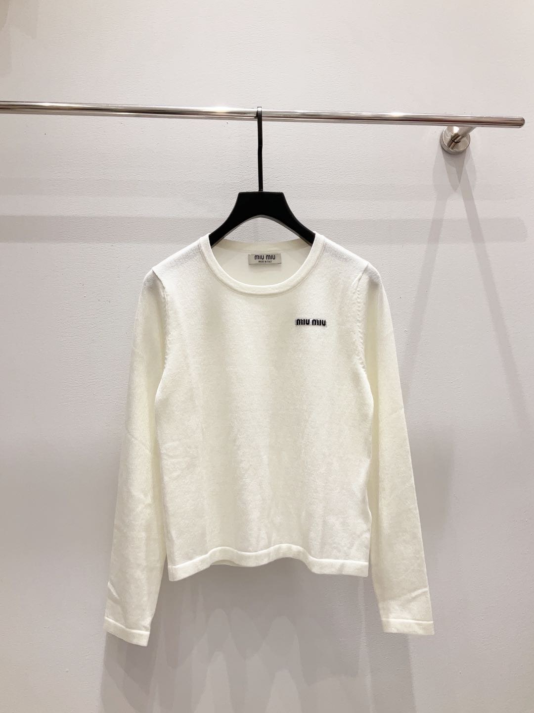 miumiu 미우미우 긴팔 니트 탑 상의 의류