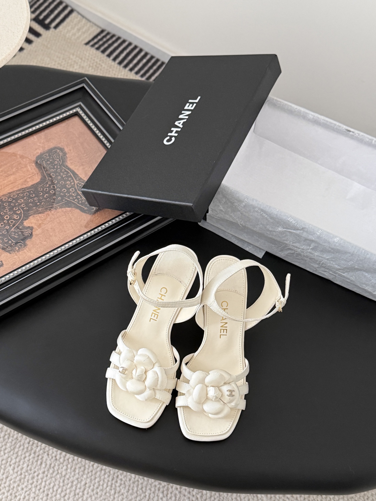 Chanel 샤넬 카멜리아(동백꽃) 샌들 시리즈 신발