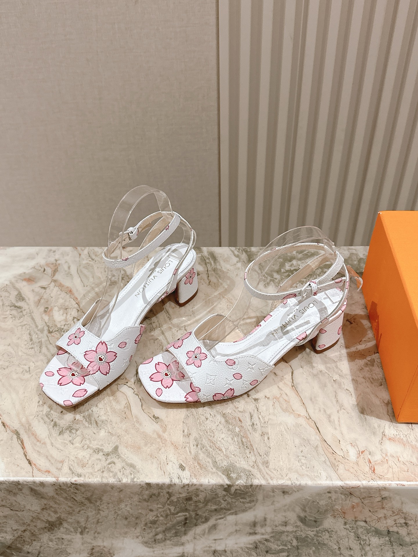 LV 루이비통 메리제인 슈즈 굽 샌들 신발