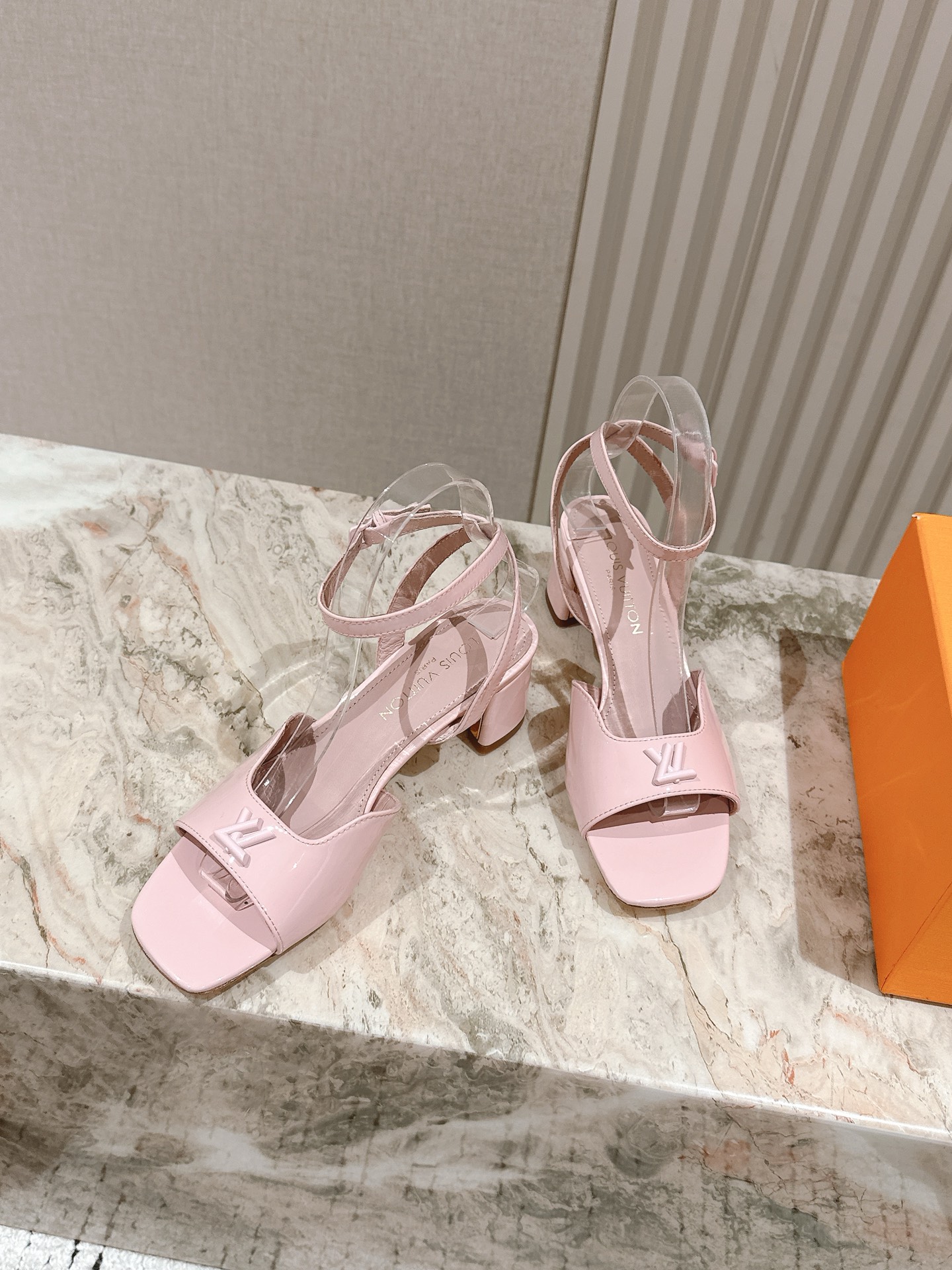 LV 루이비통 메리제인 슈즈 굽 샌들 신발