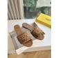 Fendi 펜디 슬리퍼 / 뮬 샌들 신발