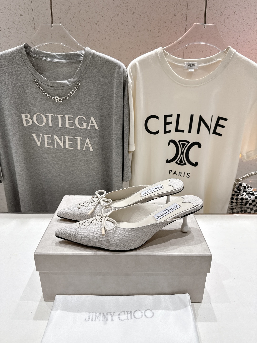 JIMMY CHOO 지미추 미니멀 포인티드 토 뮬 힐 구두 신발