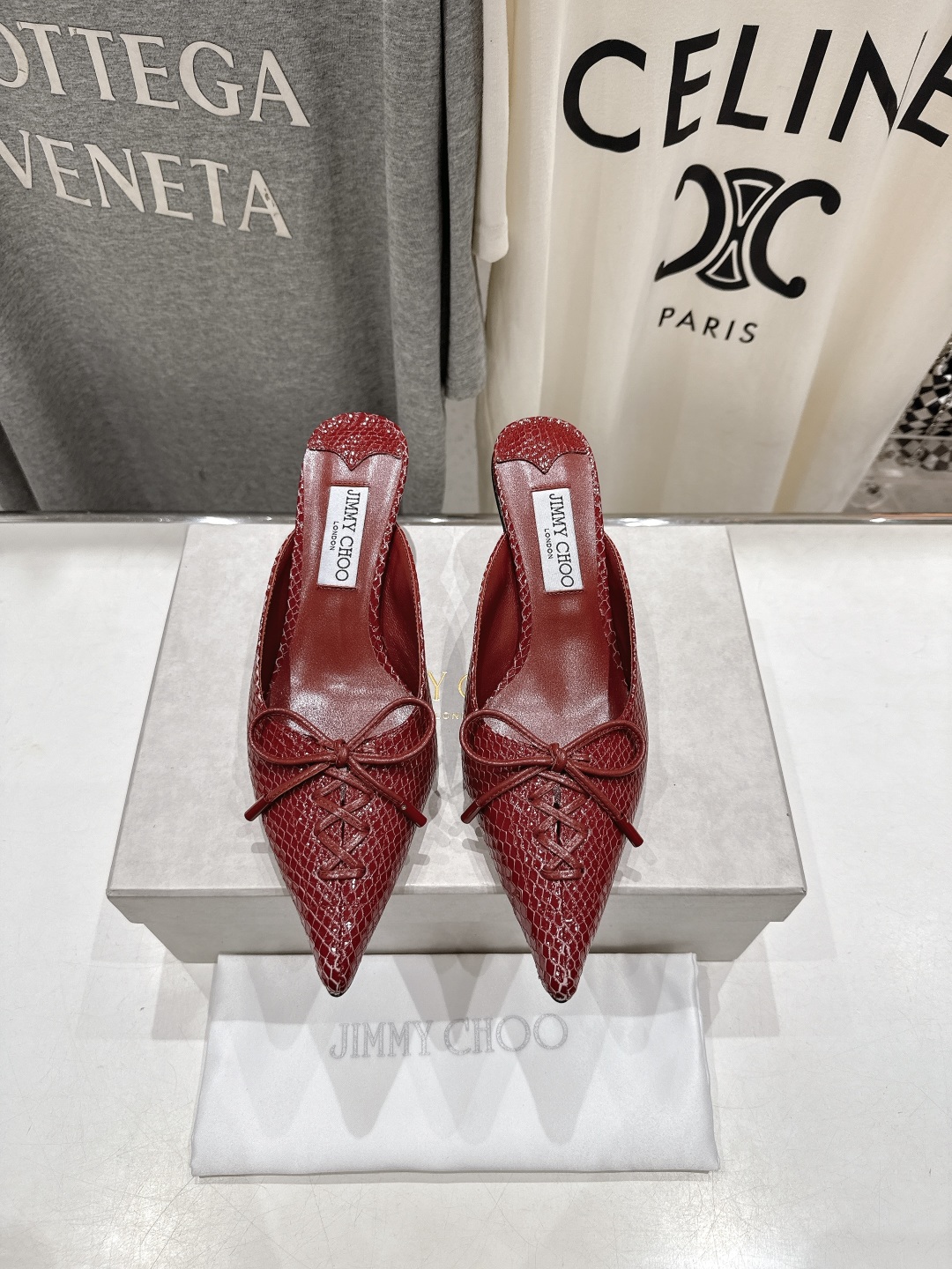 JIMMY CHOO 지미추 미니멀 포인티드 토 뮬 힐 구두 신발