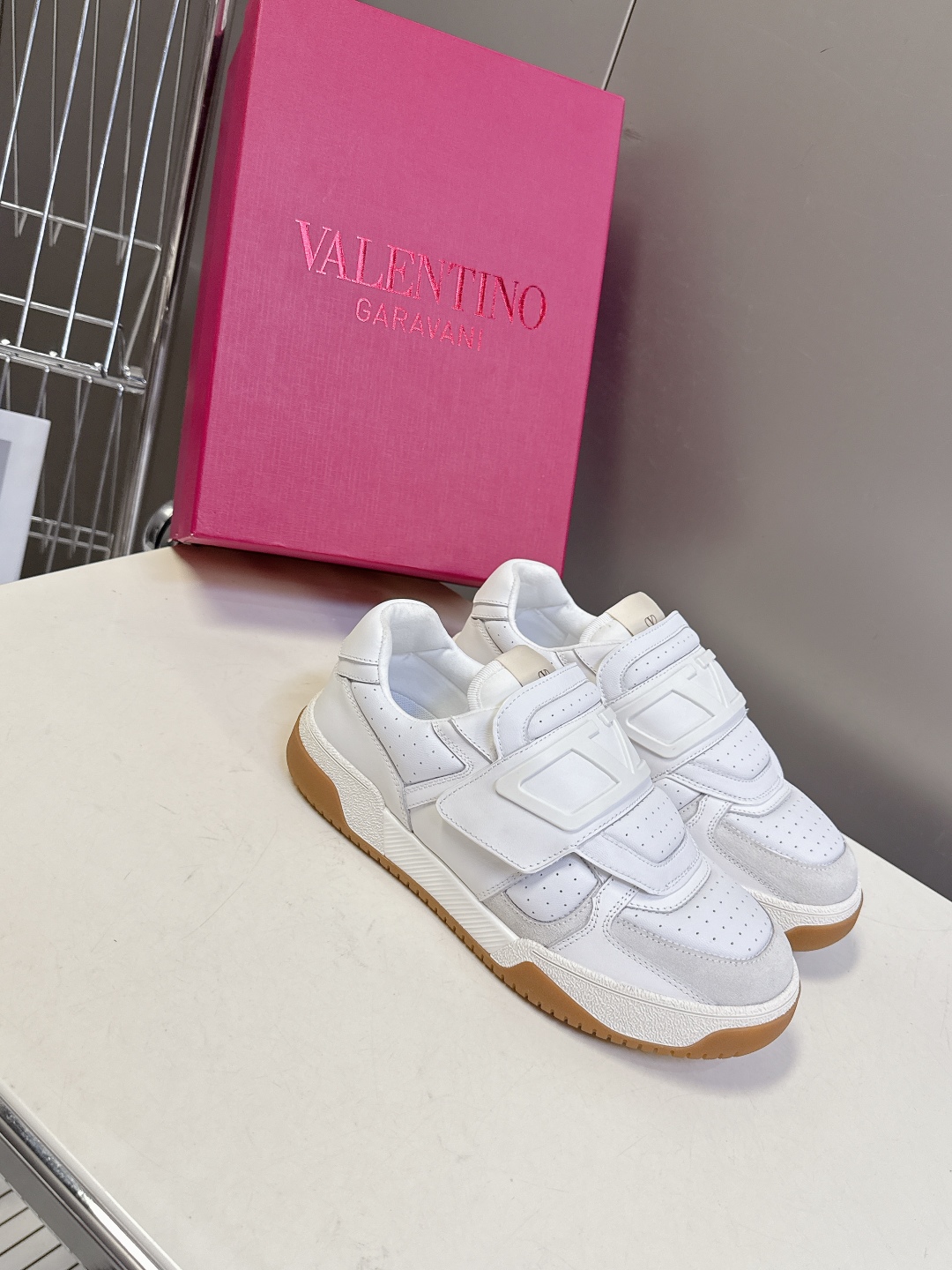 VALENTINO 발렌티노 스니커즈 운동화 신발