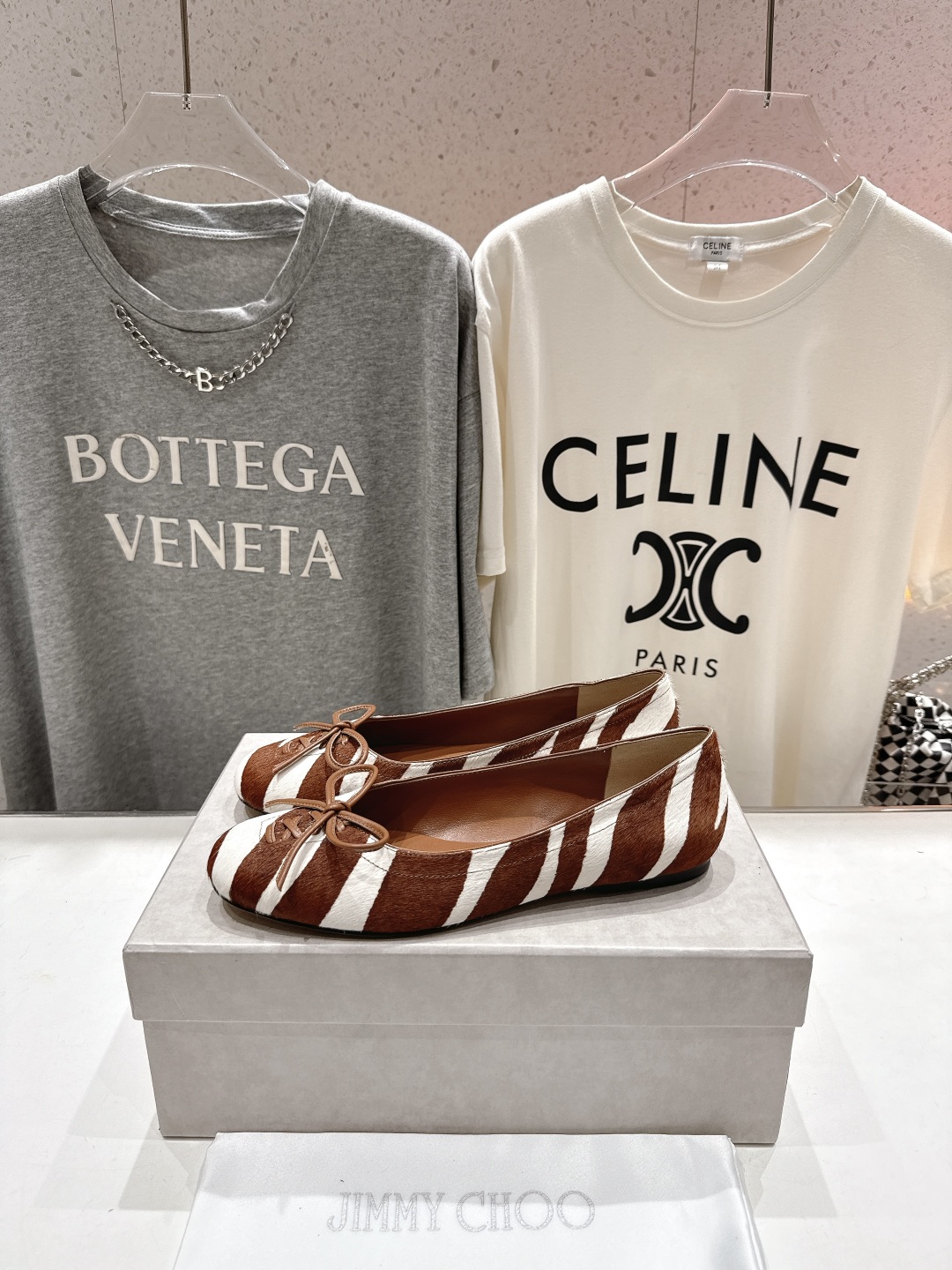 JIMMY CHOO 지미추 리본 스트랩 플랫 슈즈 신발