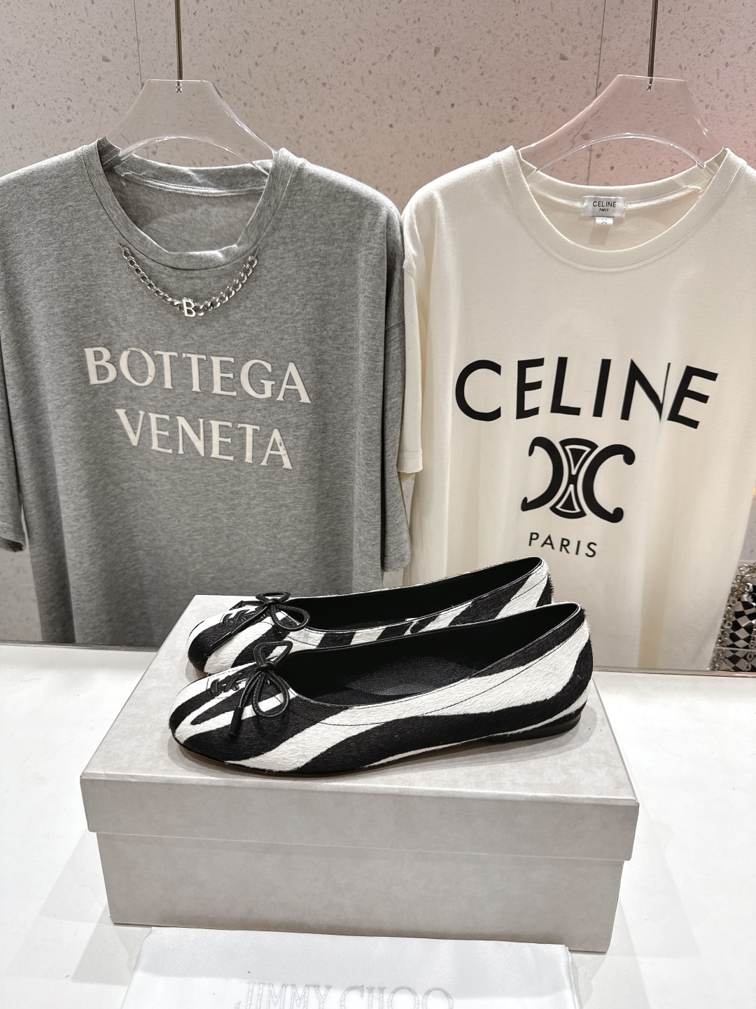 JIMMY CHOO 지미추 리본 스트랩 플랫 슈즈 신발