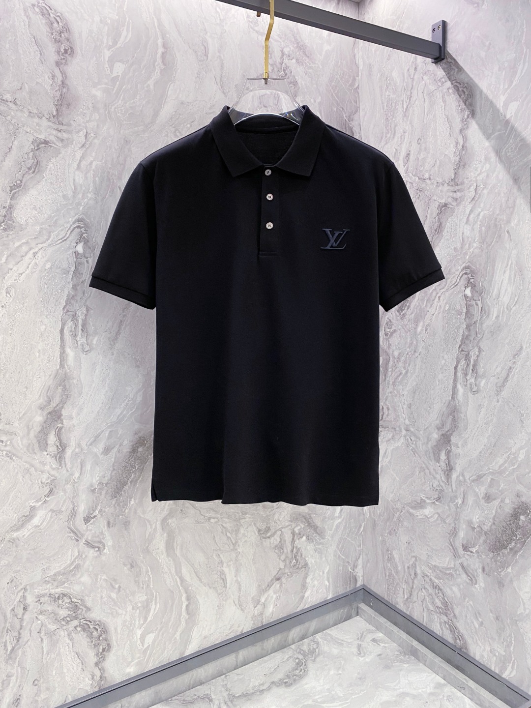 LV 루이비통 로고 폴로 티셔츠 의류
