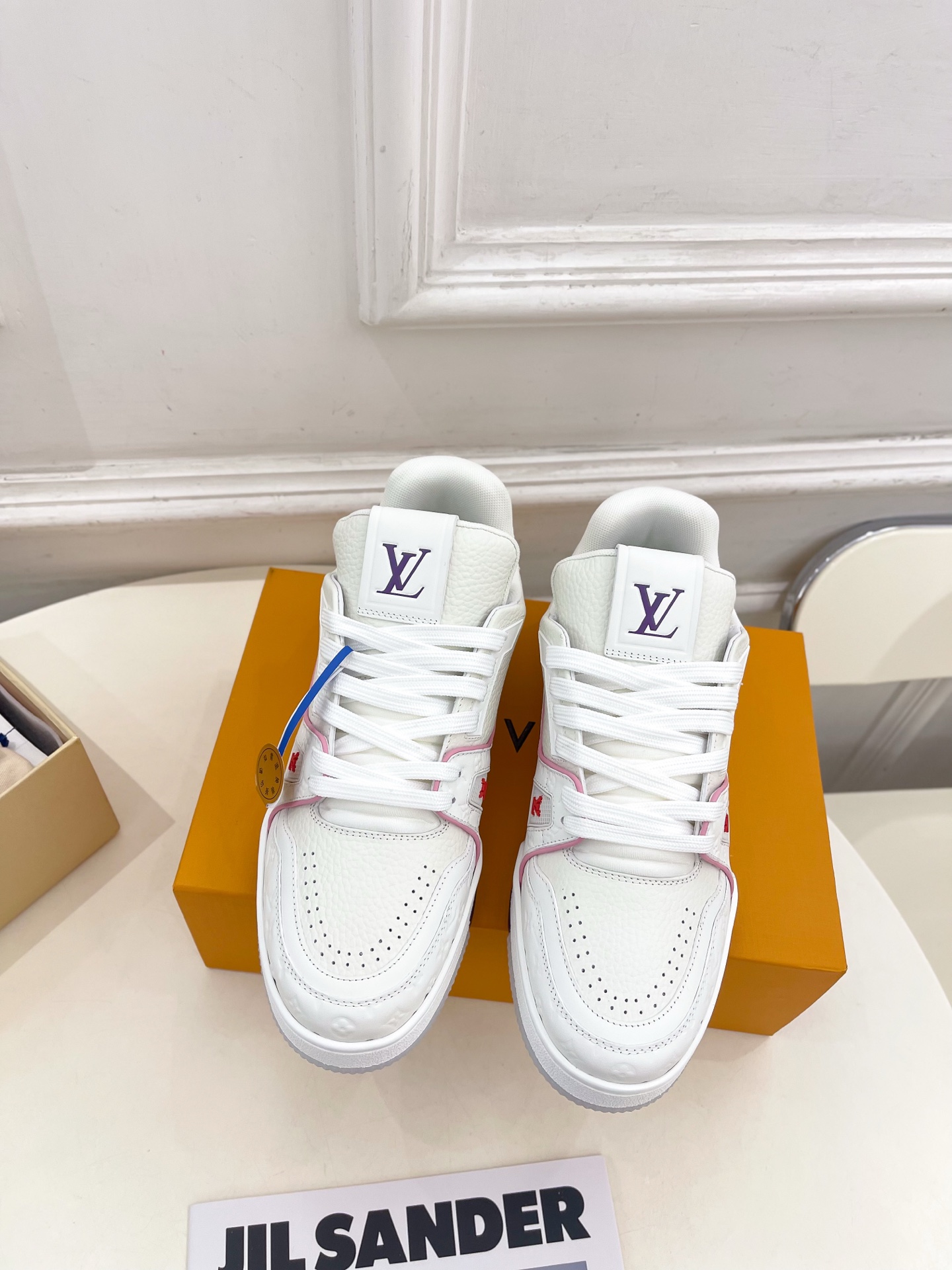 LV 루이비통 TRAINER 농구화 스타일 스니커즈 신발