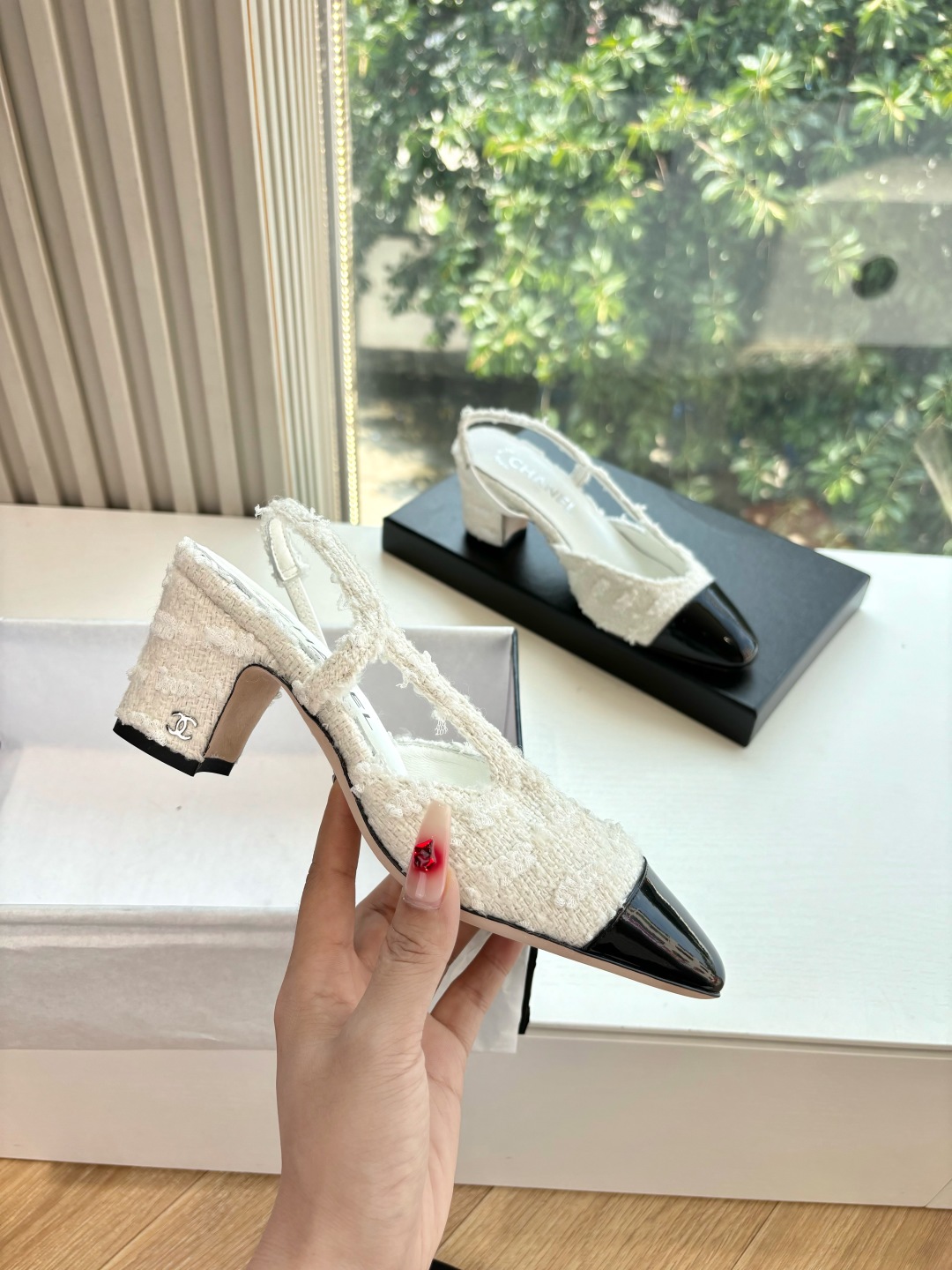 Chanel 샤넬 굽 샌들 구두 신발