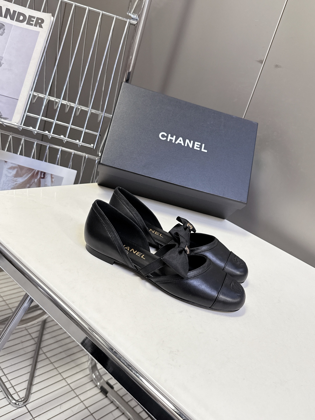 CHANEL 샤넬 리본 포인트 플랫 슈즈 단화 구두 신발